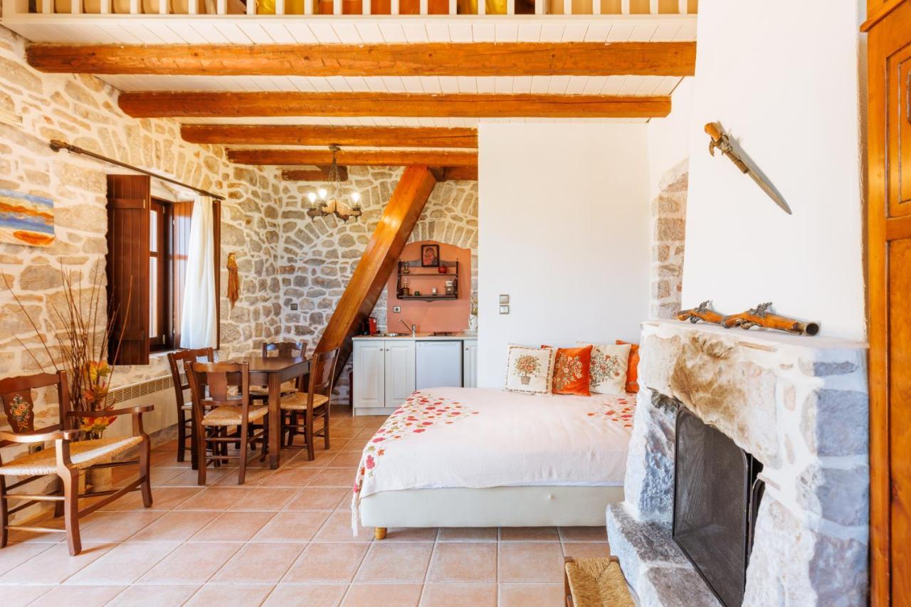 Katafigi Apartment Pyrgos Dirou ภายนอก รูปภาพ