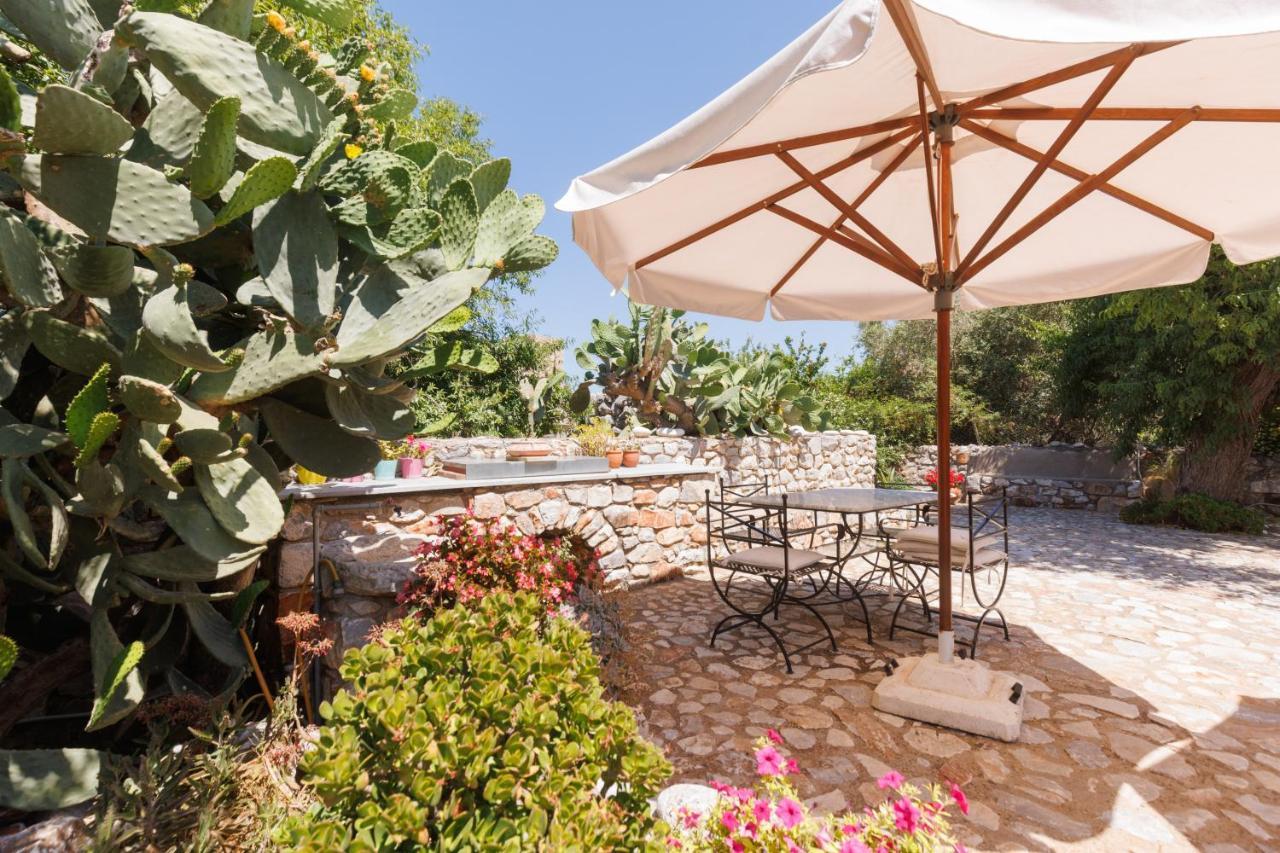 Katafigi Apartment Pyrgos Dirou ภายนอก รูปภาพ