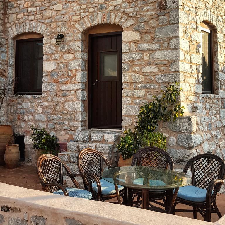 Katafigi Apartment Pyrgos Dirou ภายนอก รูปภาพ