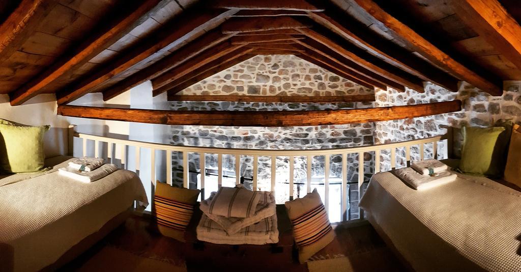 Katafigi Apartment Pyrgos Dirou ภายนอก รูปภาพ